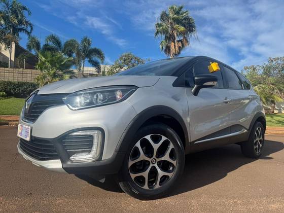 RENAULT CAPTUR 1.6 16V SCE FLEX INTENSE X-TRONIC RENAULT CAPTUR 1.6 16V SCE FLEX INTENSE X-TRONIC
